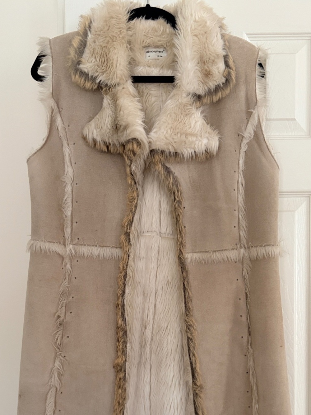 Atmosphere Vest.
